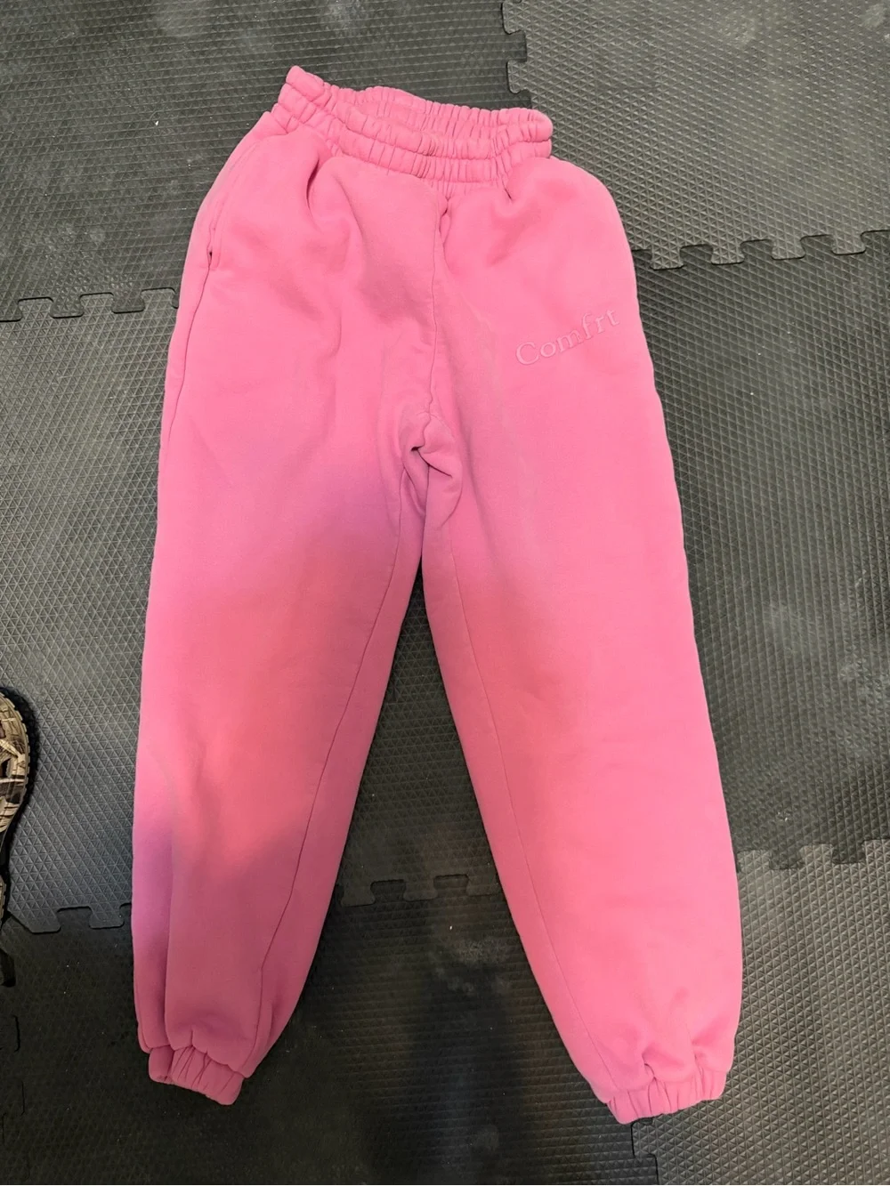 Comfrt Pink Hoodie & Jogger Set - Cozy Casual Bottoms